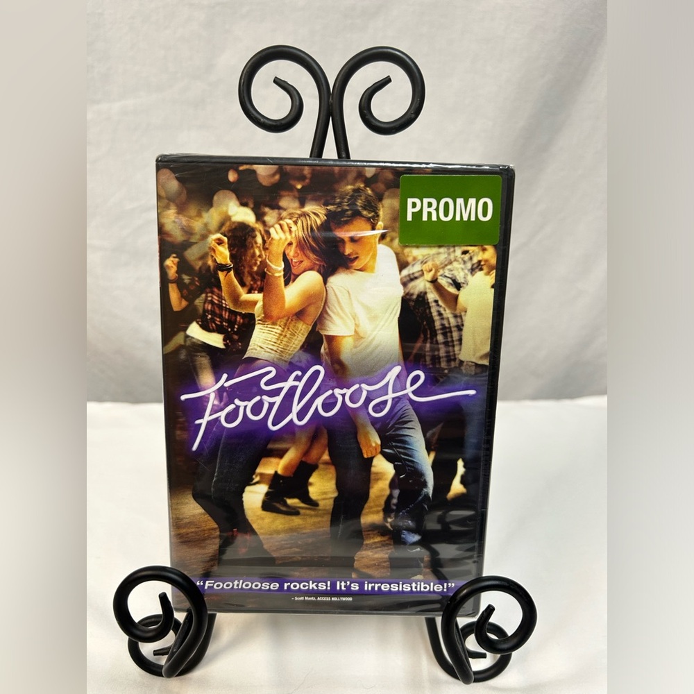 New Footloose DVD starring Julianne Hough and Kenny Wormald.